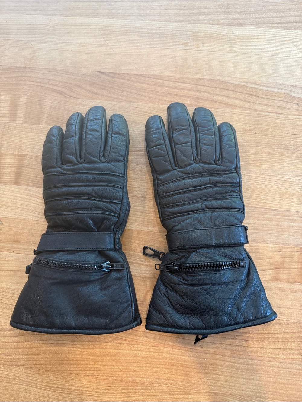 Black Leather Gauntlet Motorcycle Gloves with Zippered Pocket on Cuffs Size L